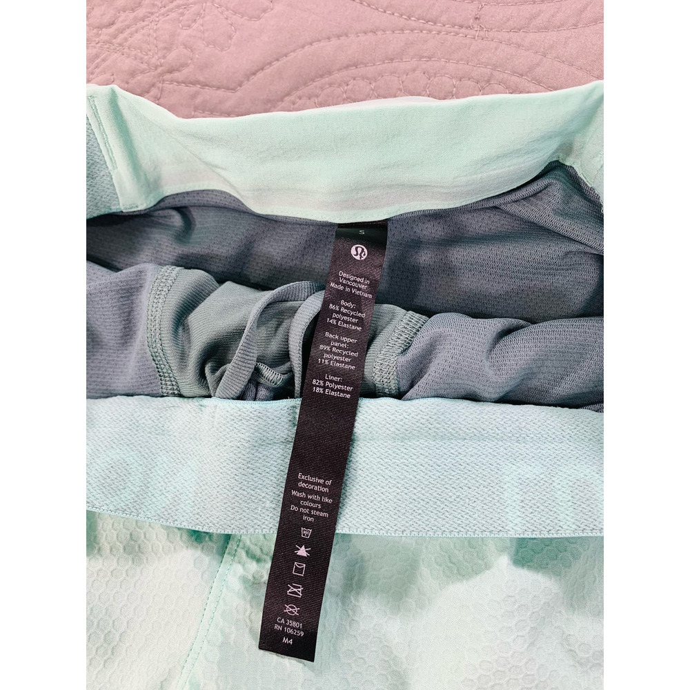 Lululemon Shorts Teal Womens Small Mint Turquoise Compression Lined Athletic - Picture 3 of 9